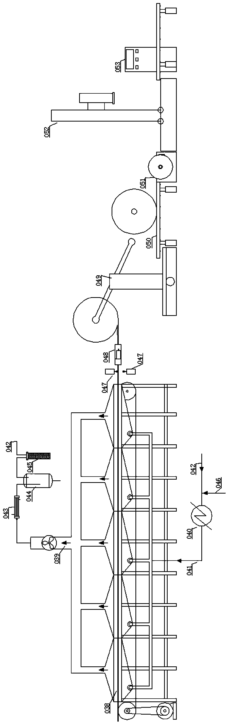 Device and industrial method for continuously producing aerogel felts