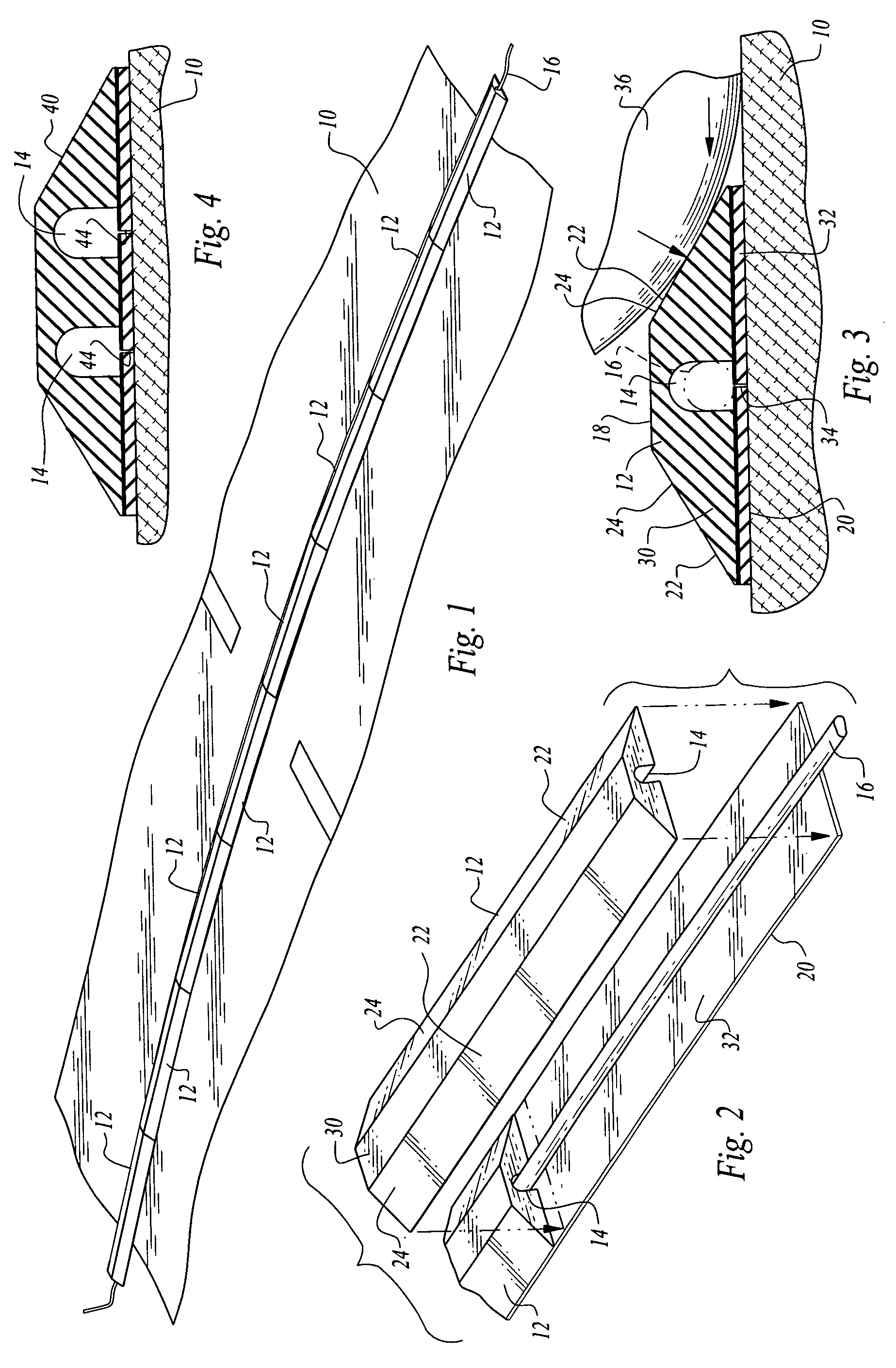 Apparatus for protecting cables or other elongated objects from traffic damage