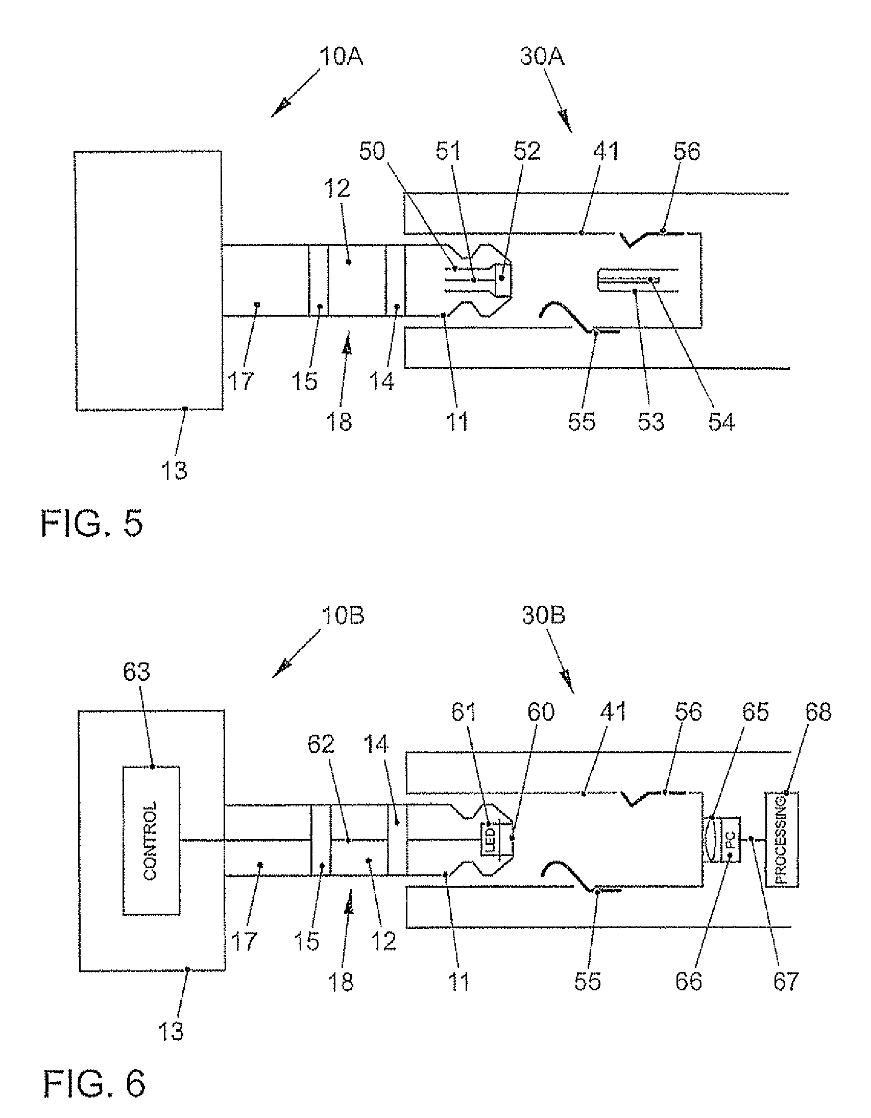 Connector arrangement having multiple independent connectors