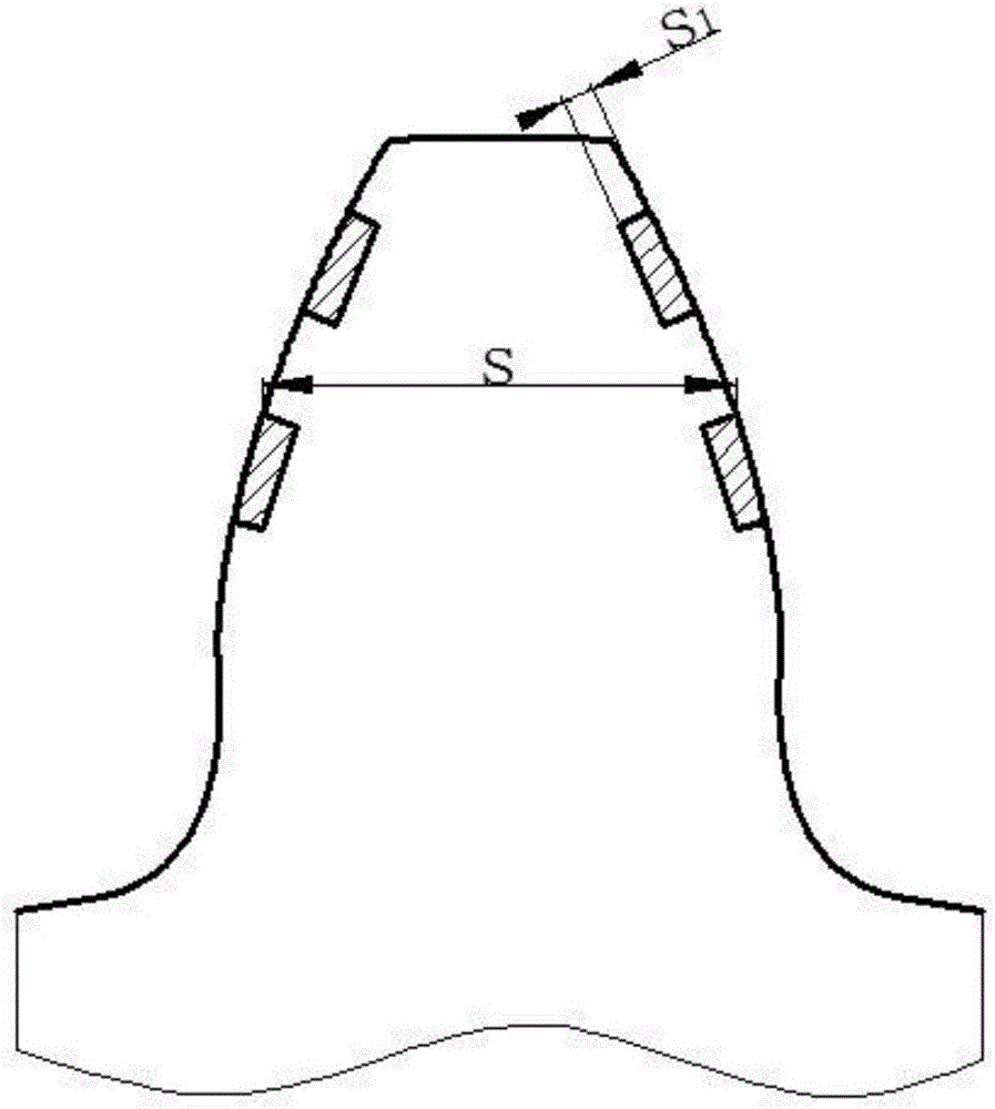 Wear-resisting gear with multi-material combined tooth face