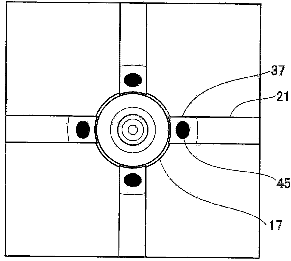 Support structure for boss