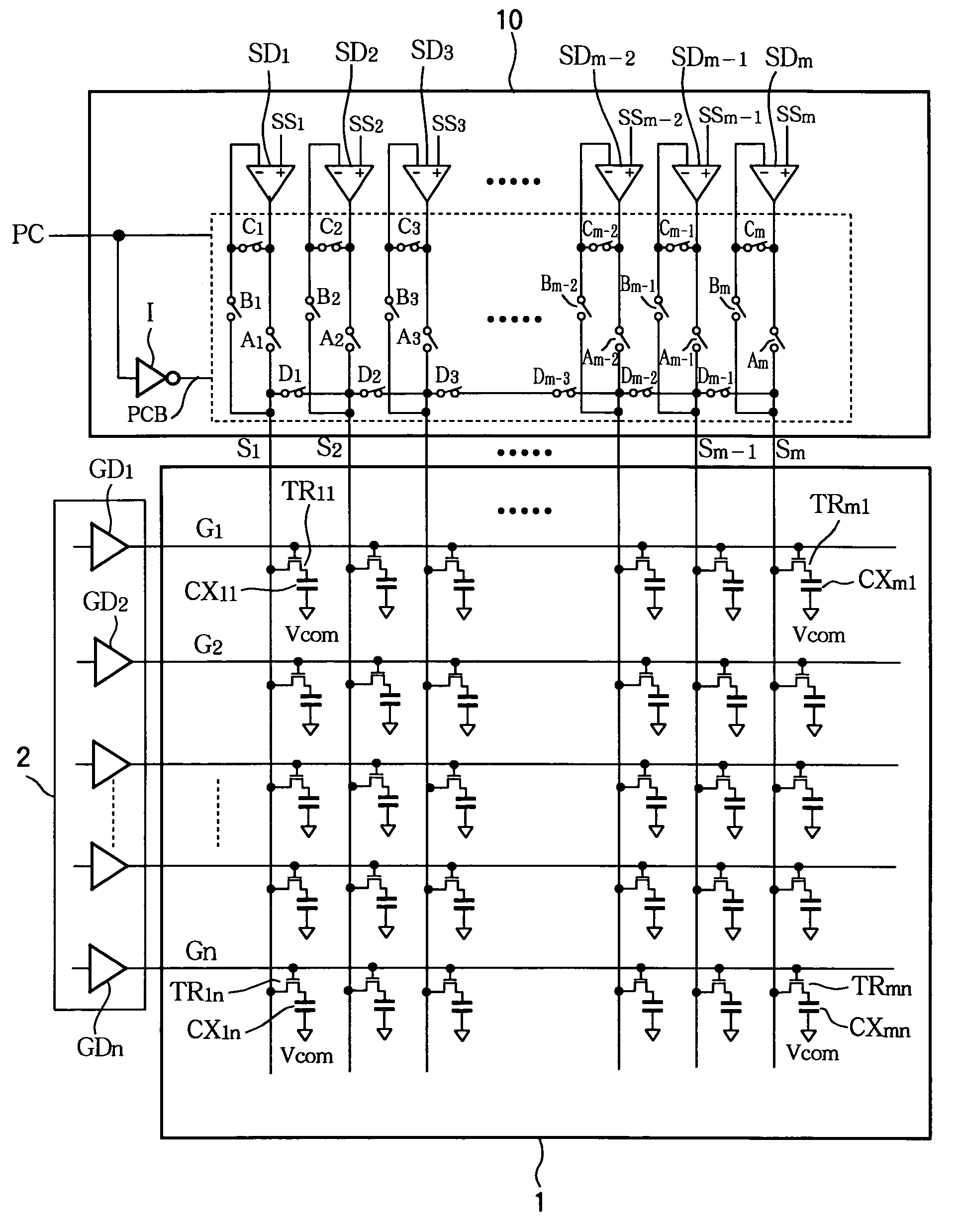 Output circuit, liquid crystal driving circuit, and liquid crystal driving method