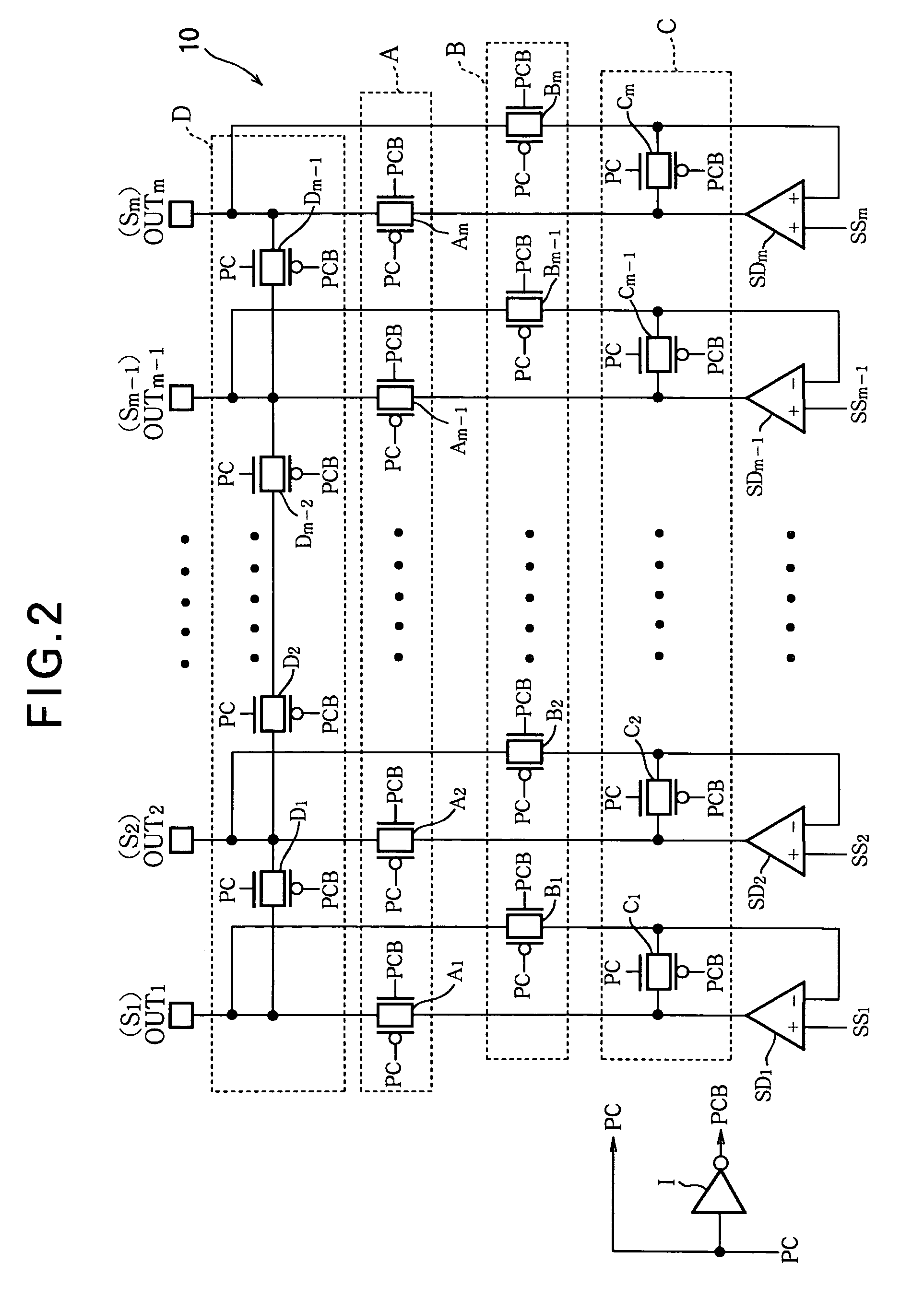 Output circuit, liquid crystal driving circuit, and liquid crystal driving method