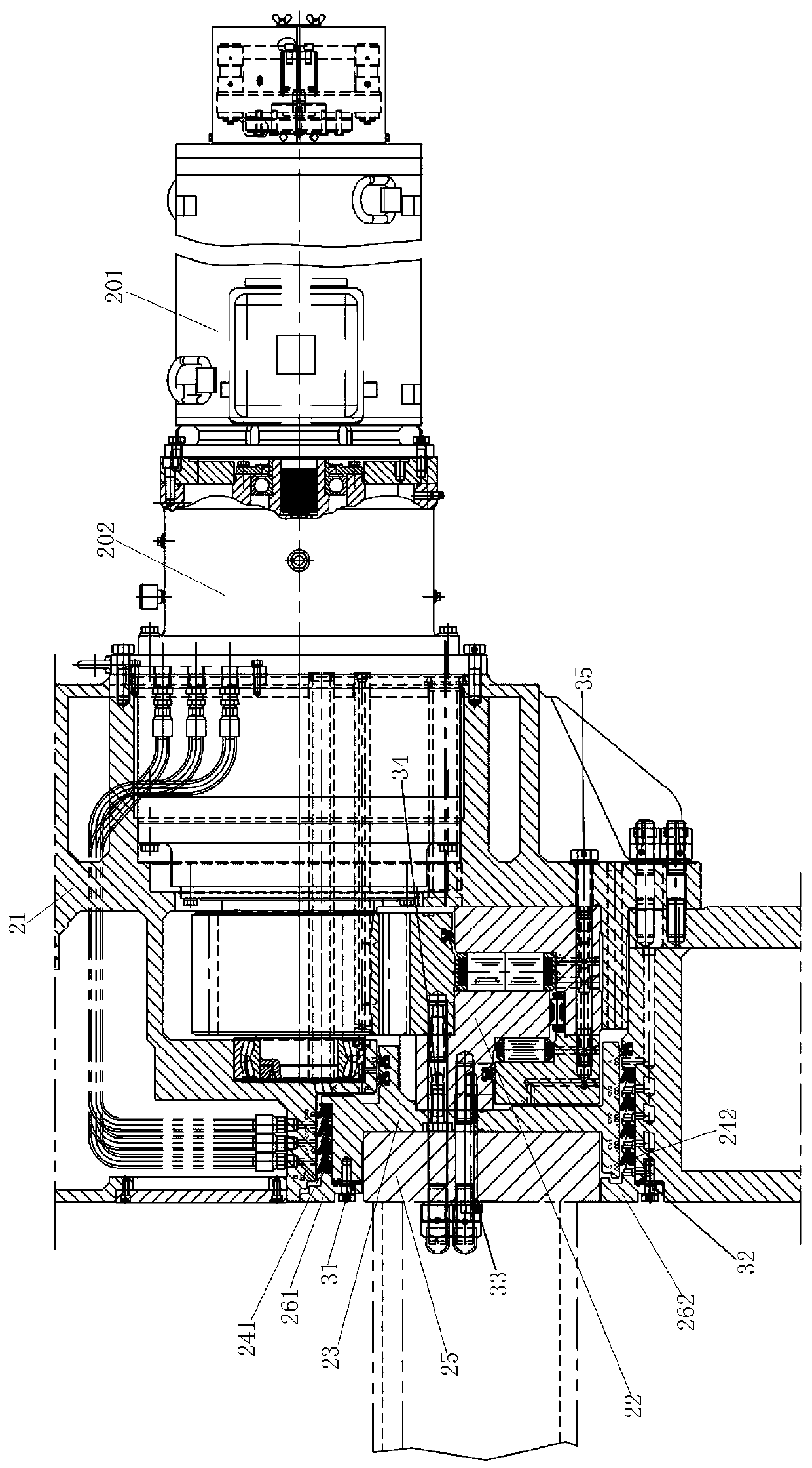 Main bearing disassembling method and main bearing maintenance method of main drive of shield machine