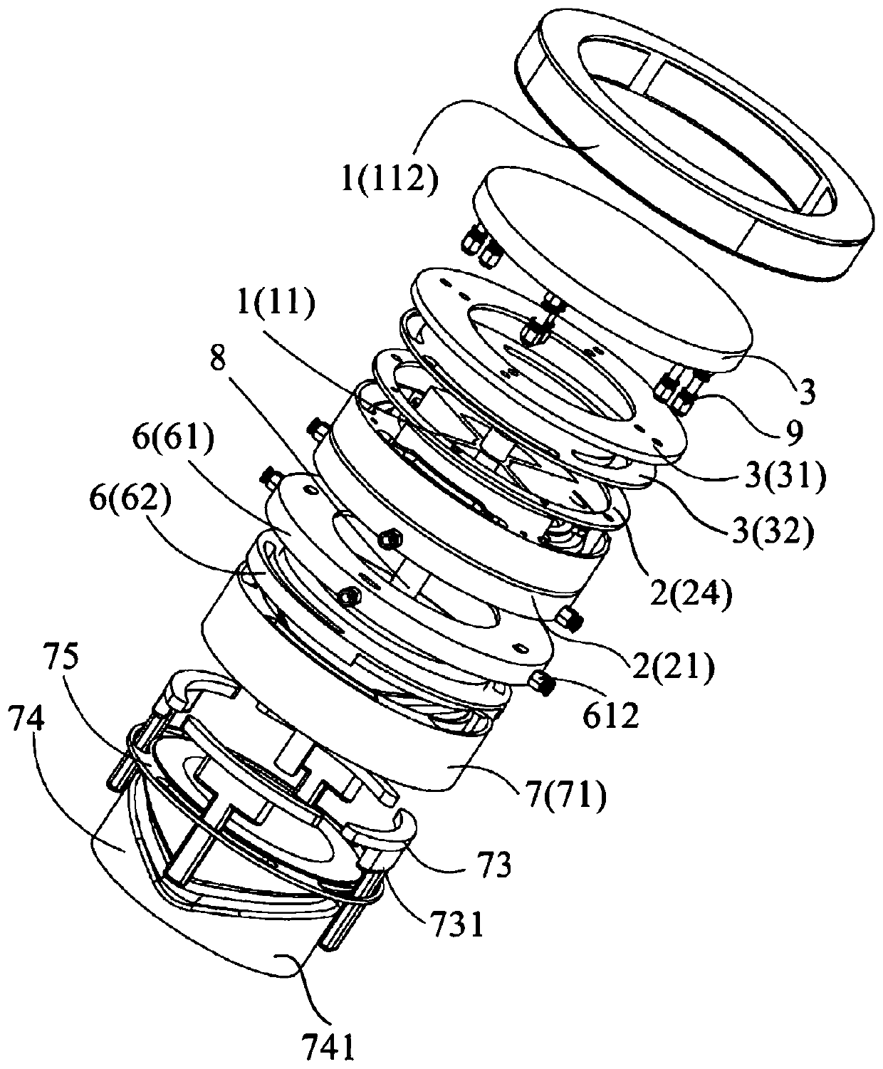 Magnetic cooling device