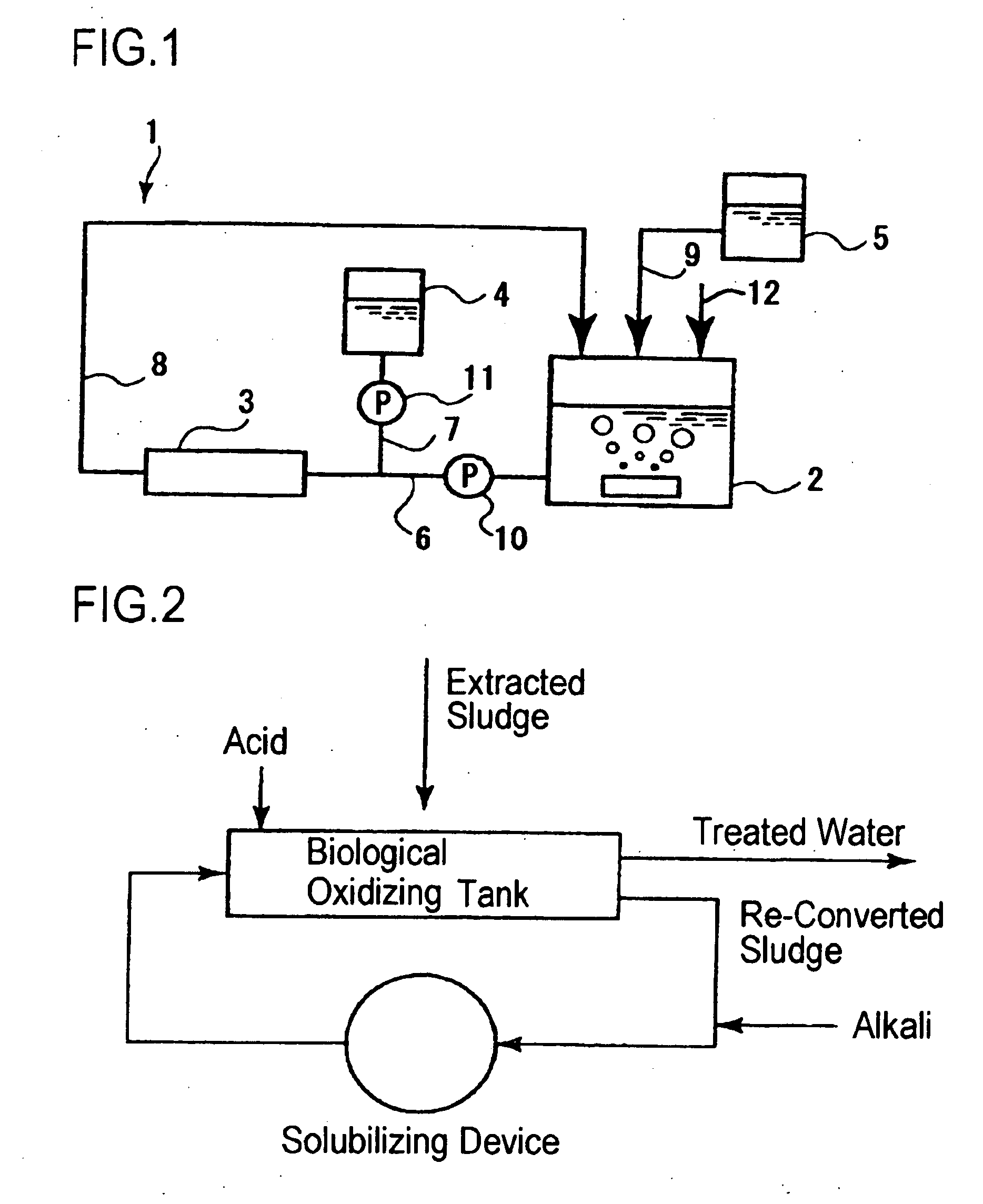 Method of reducing volume of sludge and apparatus therefor