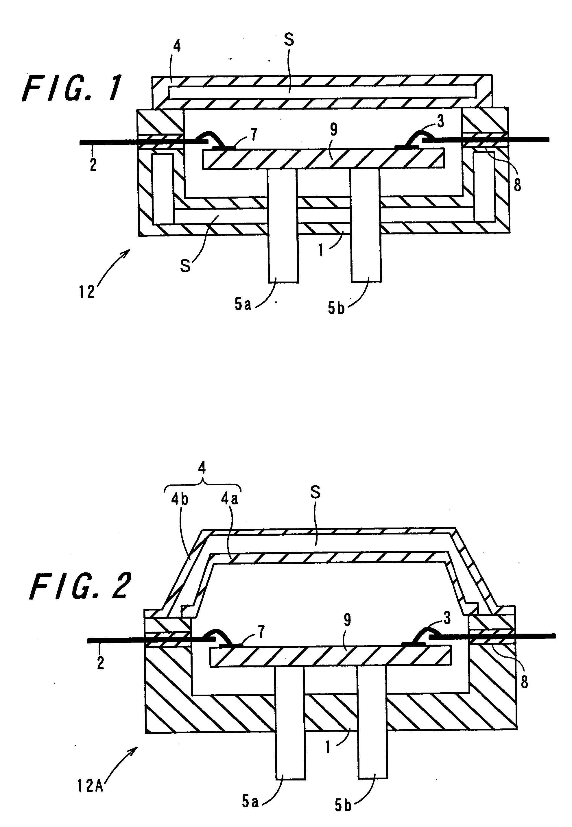 Fuel reformer housing container and fuel reforming apparatus