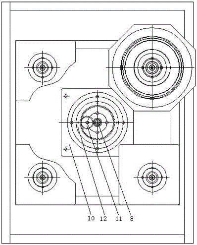 Road cone storage device capable of facilitating mechanical designated fetching