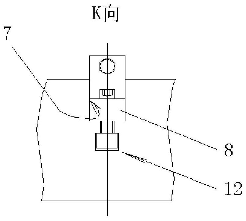 A flexible positioning and combined locking rough turning fixture for large thin-walled flanges