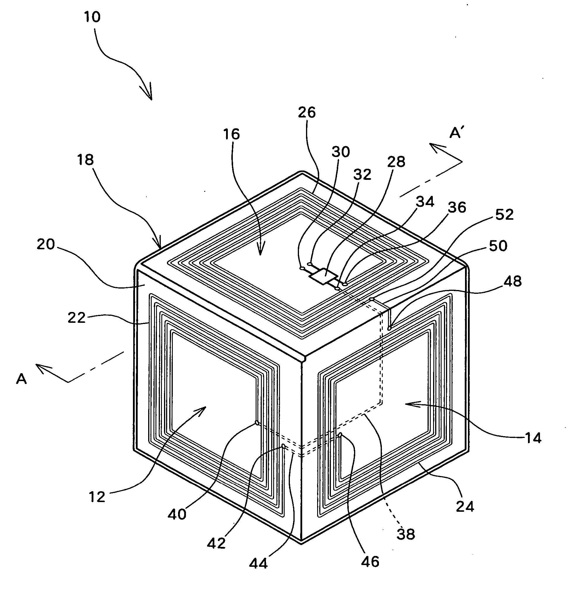 IC tag provided with three-dimensional antenna and pallet provided with the IC tag