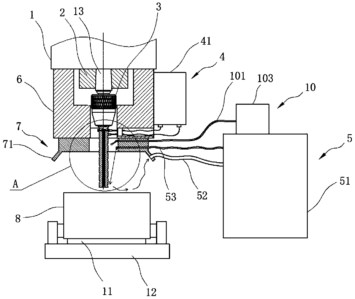 Low-energy-consumption long-service-life liquid nitrogen cooling machining device