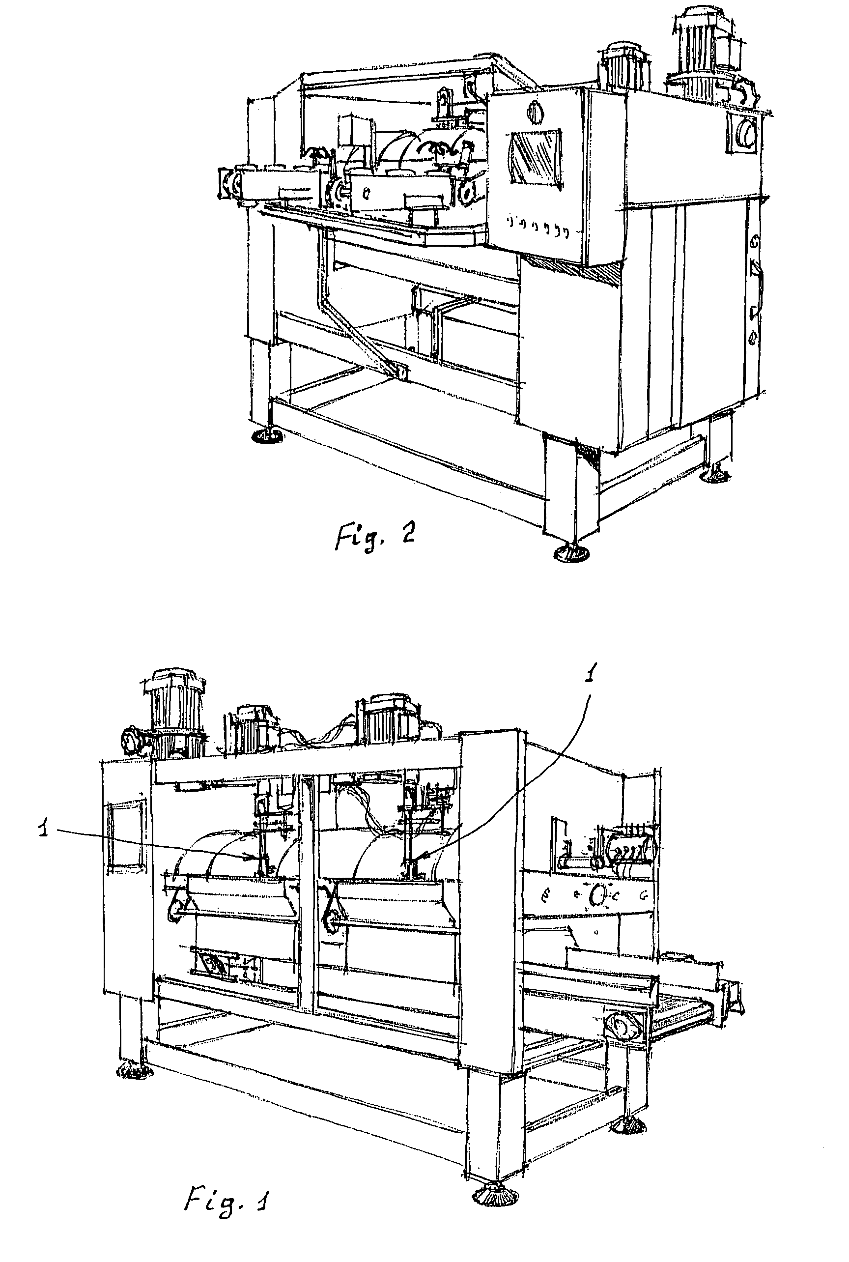 Device for peeling pulpy fruits, having an adjustable cutting depth