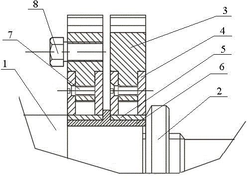 Active high-speed spindle on-line dynamic balancing head and control system thereof