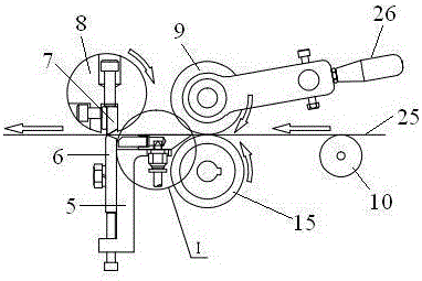 Film blowing anti-static adsorption device and thin film cutting-off mechanism