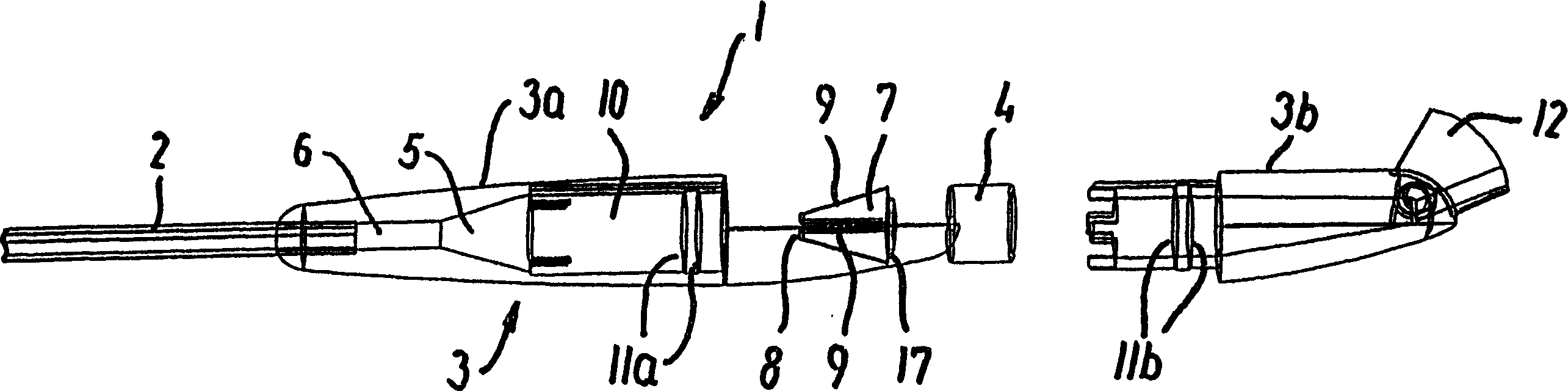 Acoustic transmission connection, headset with acoustic transmission connection, and uses of acoustic transmission connection