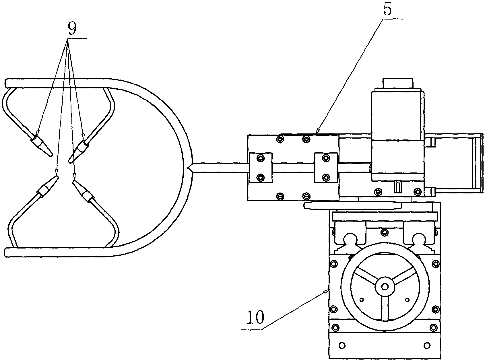 High-efficiency copper-iron automatic flame brazing machine and brazing method thereof