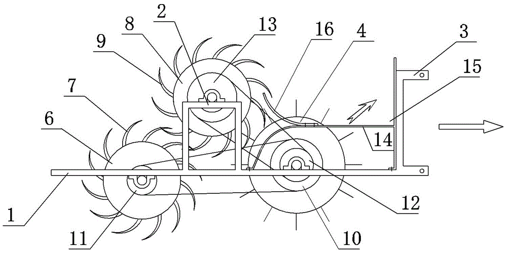 Traction drive type mulching film recycling machine