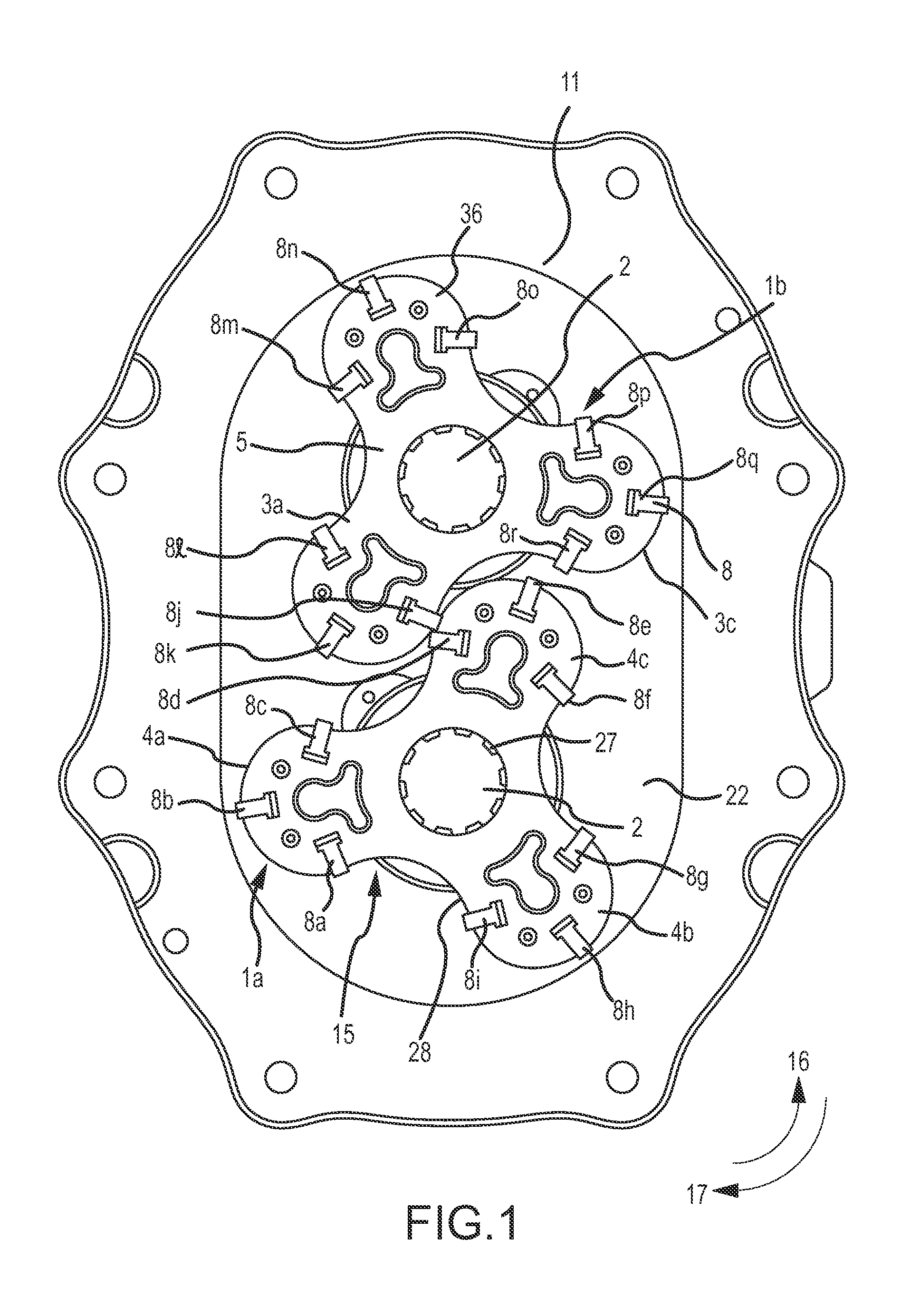 Rotary lobe pump with wiper blades