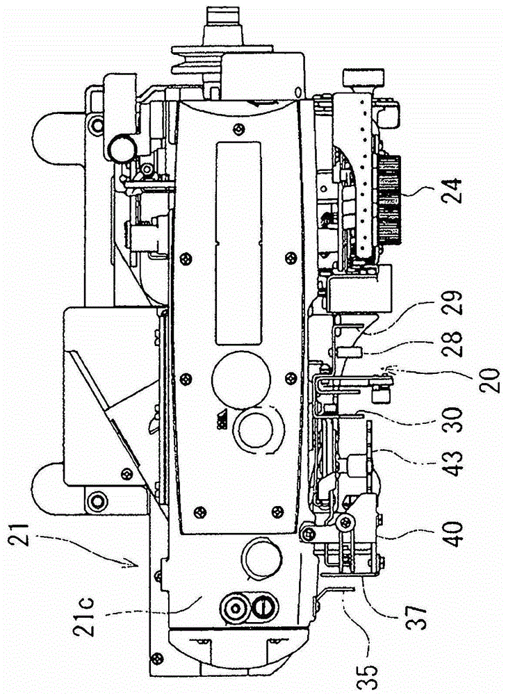 Thread feeder for sewing machine