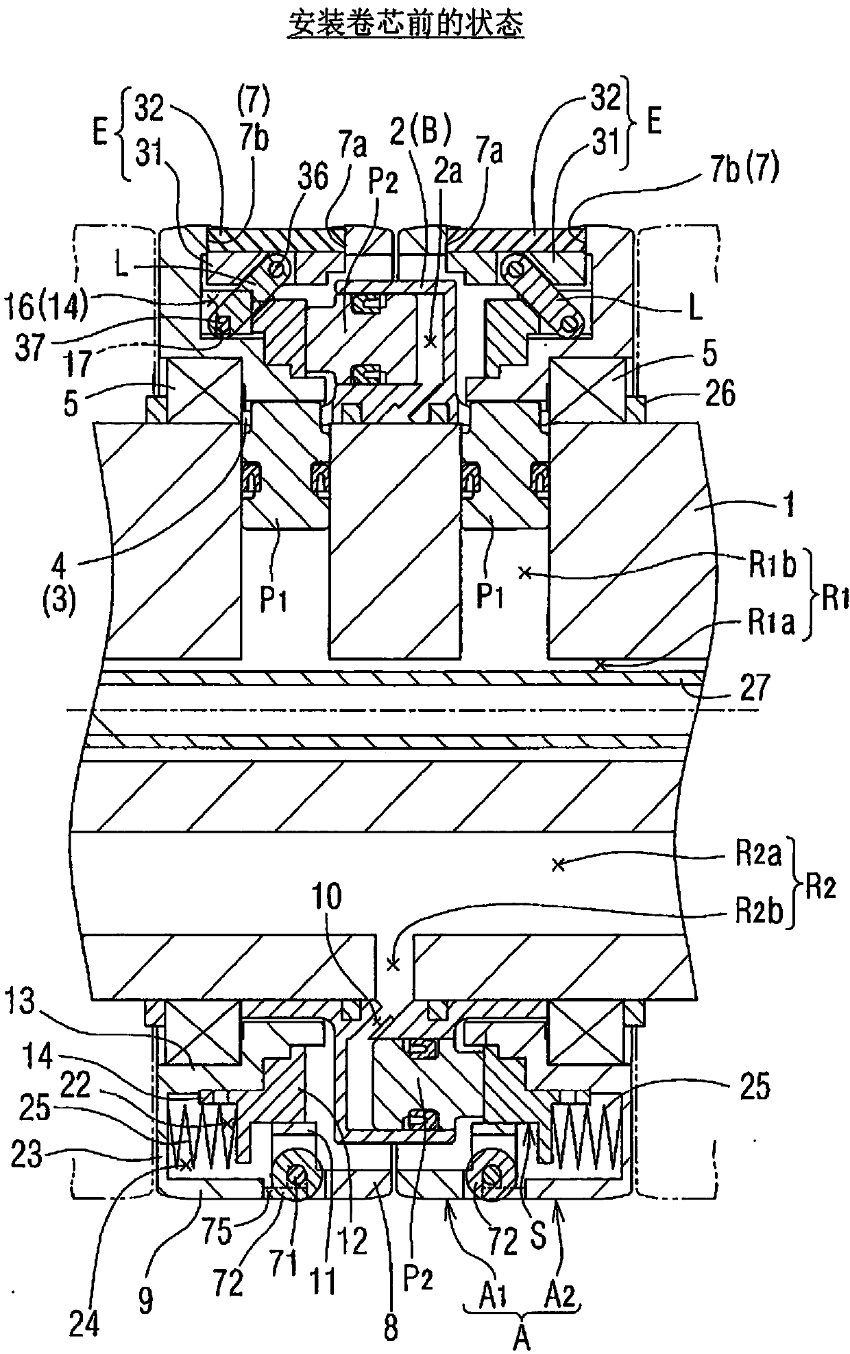 The shelter roll around the axis, the method of a low tension roll around the sheet, and the piston seal structure used in the implementation method