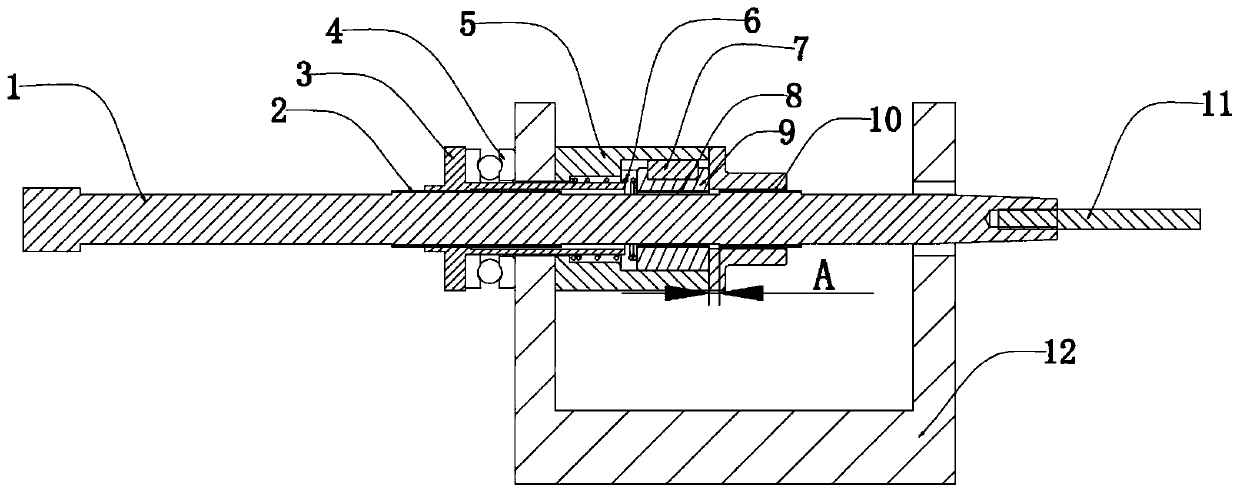 Tension relax device and tension relax method