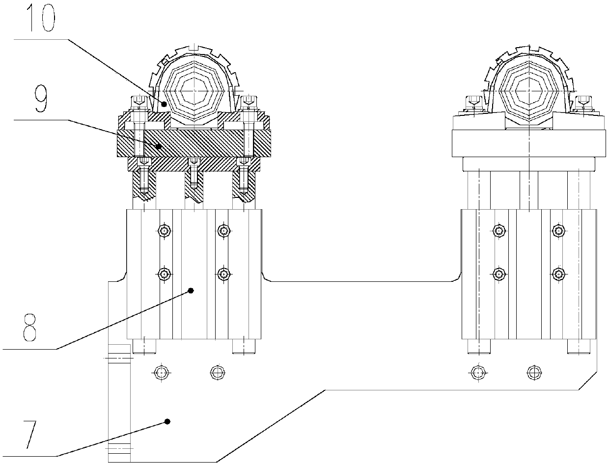 Compression roller device of plate processing machine tool and plate processing machine tool provided with same