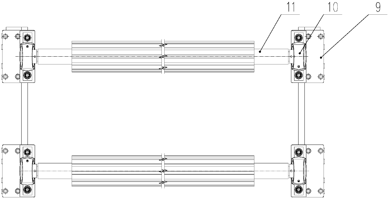 Compression roller device of plate processing machine tool and plate processing machine tool provided with same