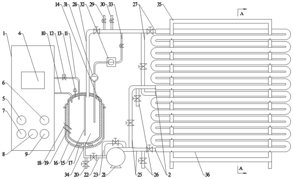 Pipeline type photobioreactor for culturing microalgae in multi-nutrition mode and using method of pipeline type photobioreactor