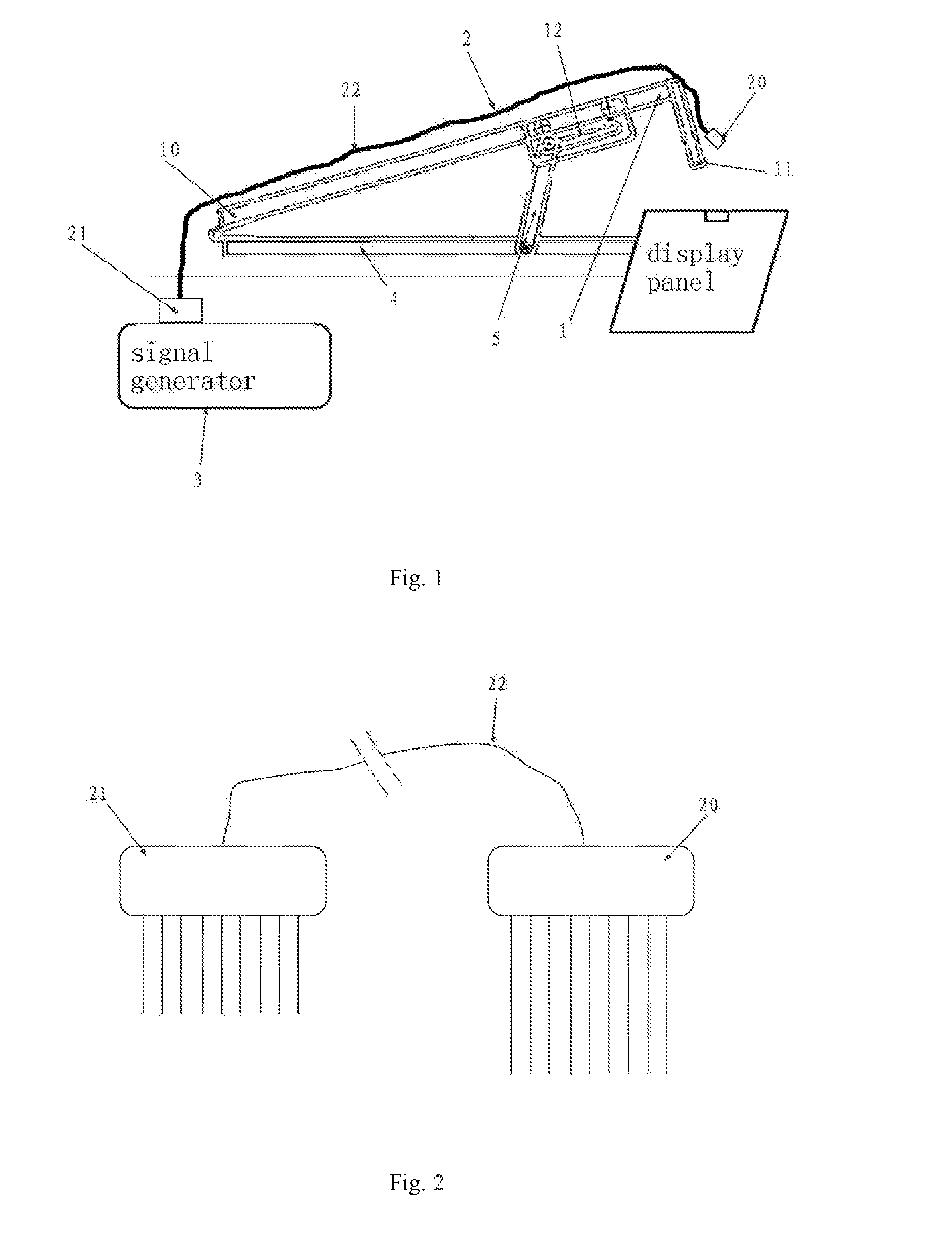 Plug device and method of automatically plugging display panel with connector