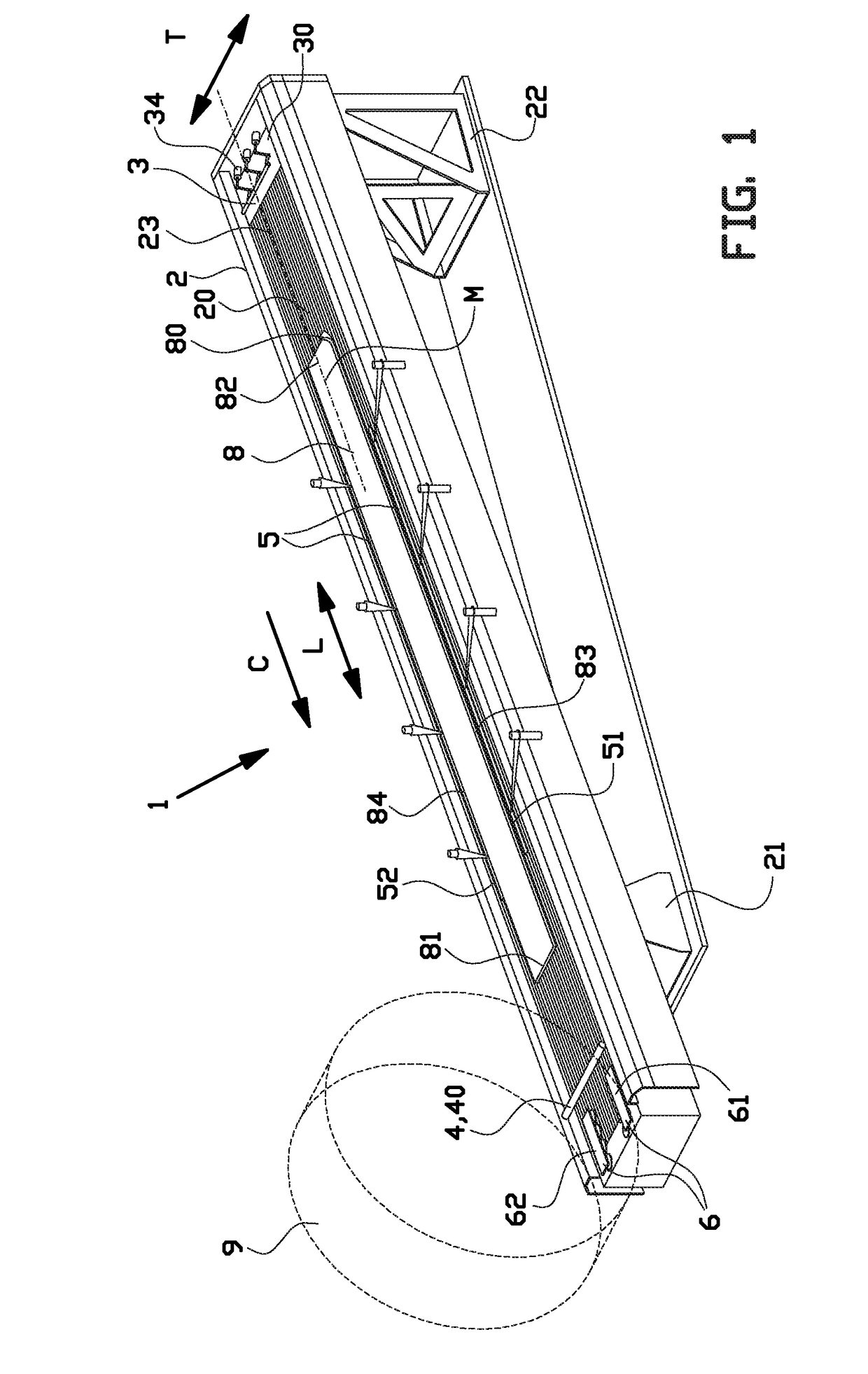 Conveyor and method for conveying a tire component