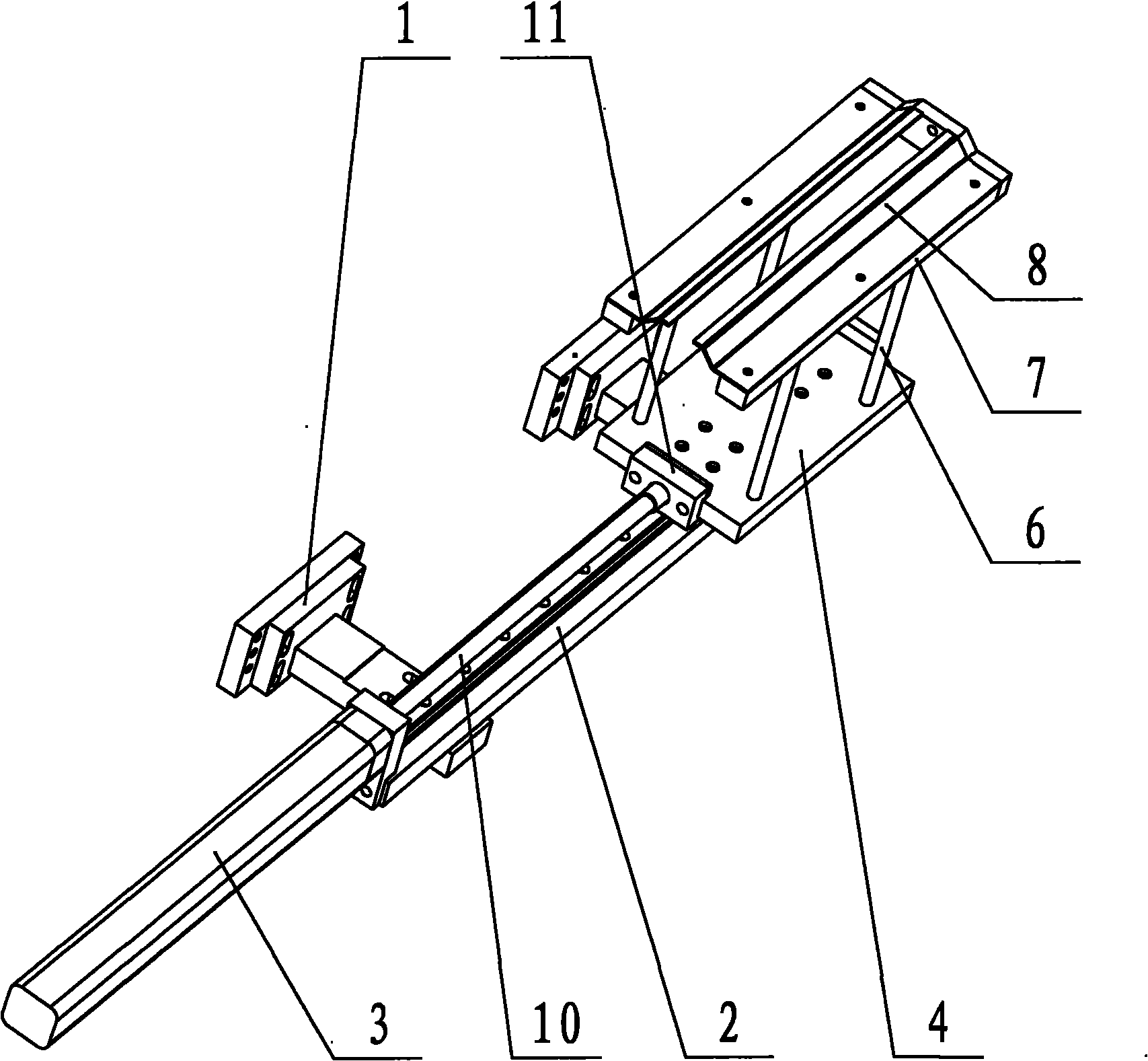 Bottle-conveying transition device in bottle blowing machine