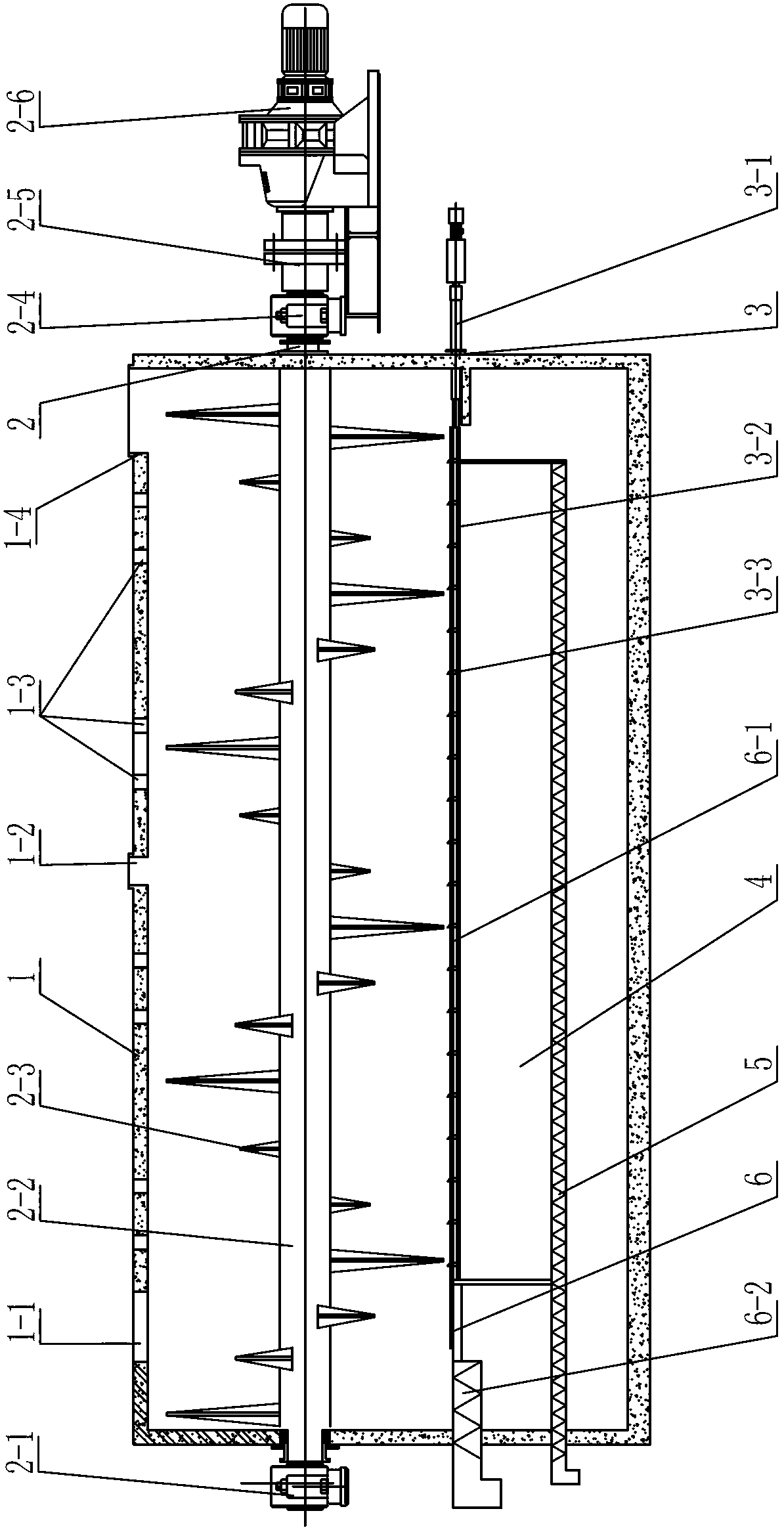 Leaching mechanical-biological reactor for treating household garbage