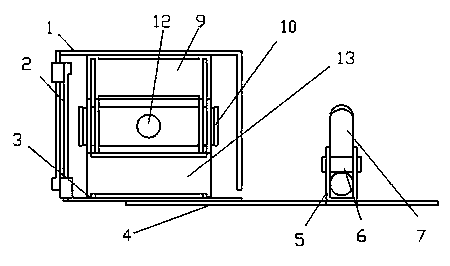 Thickness adjustable side formwork for pavement paving