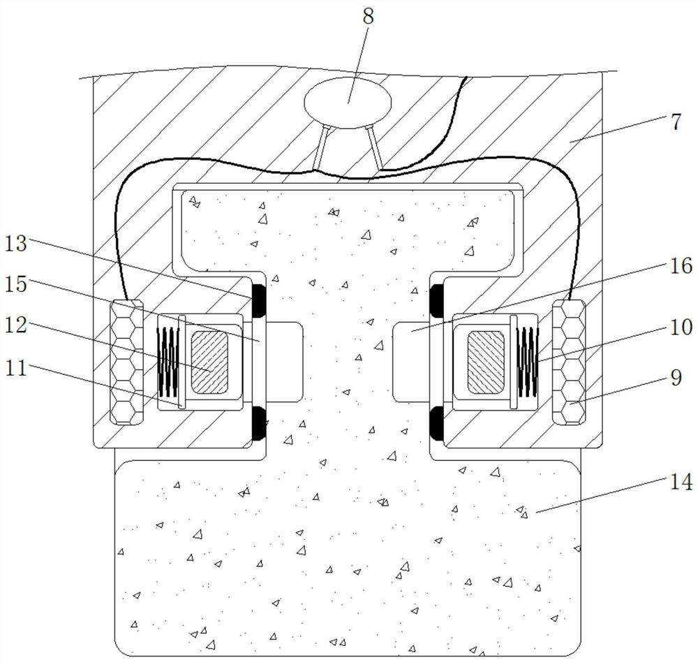 A magnetic anti-emergency braking auxiliary device based on capacitance control