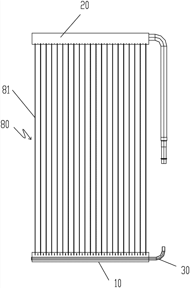 Liquid separation device and air conditioner including the liquid separation device