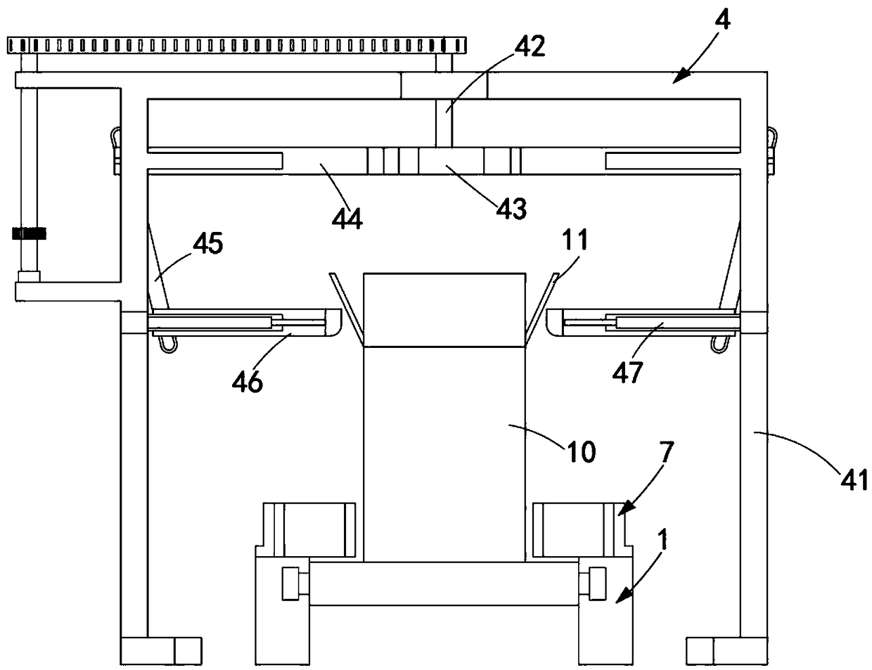 Automatic reversing lateral packaging system for lead acid battery packaging box