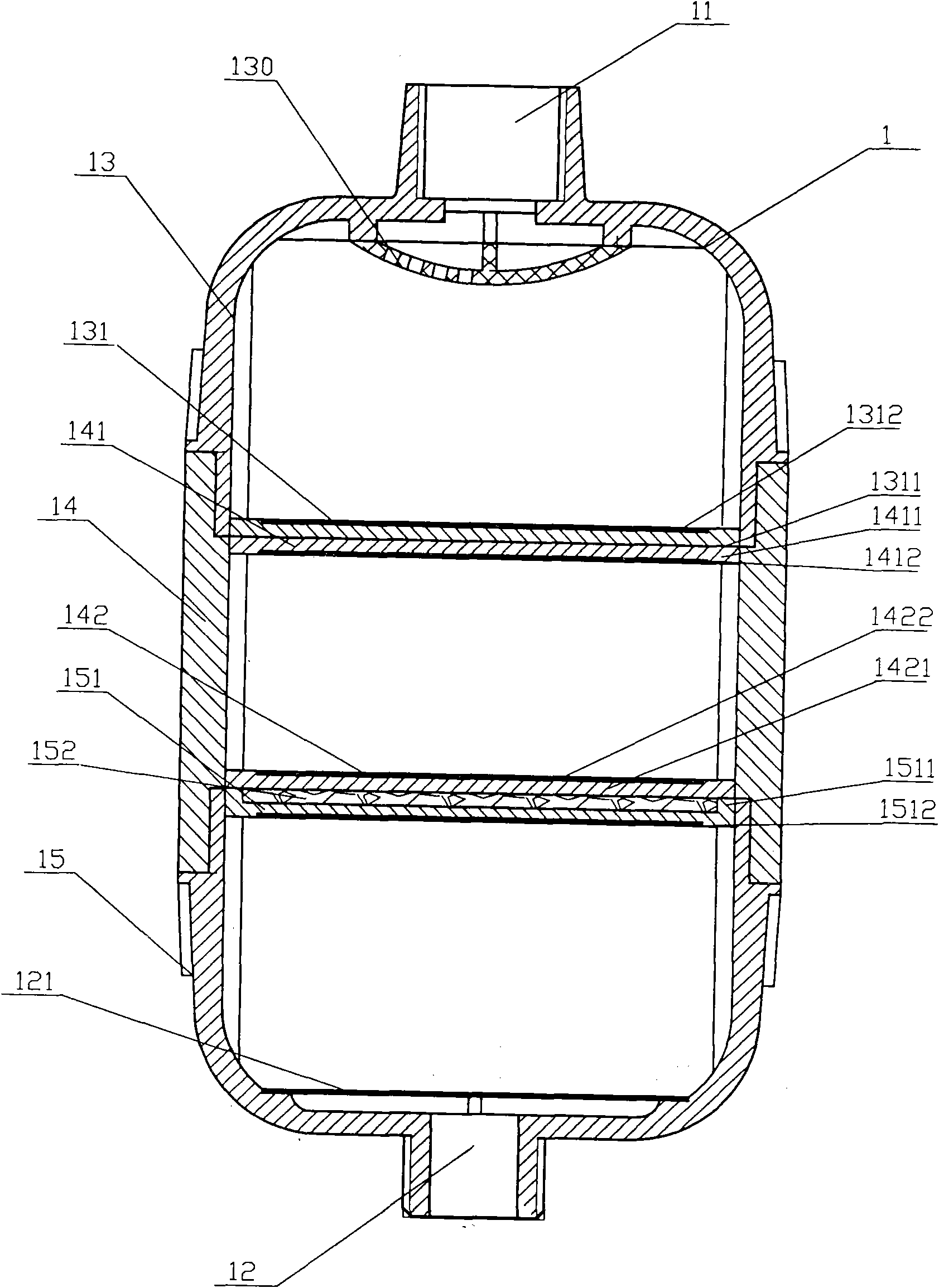 Split type filtering bath device