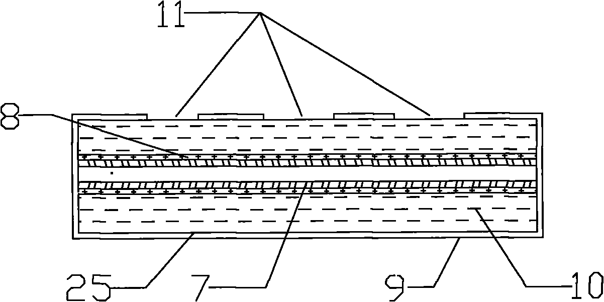 Water content supply device for vegetable culture under spacial microgravity