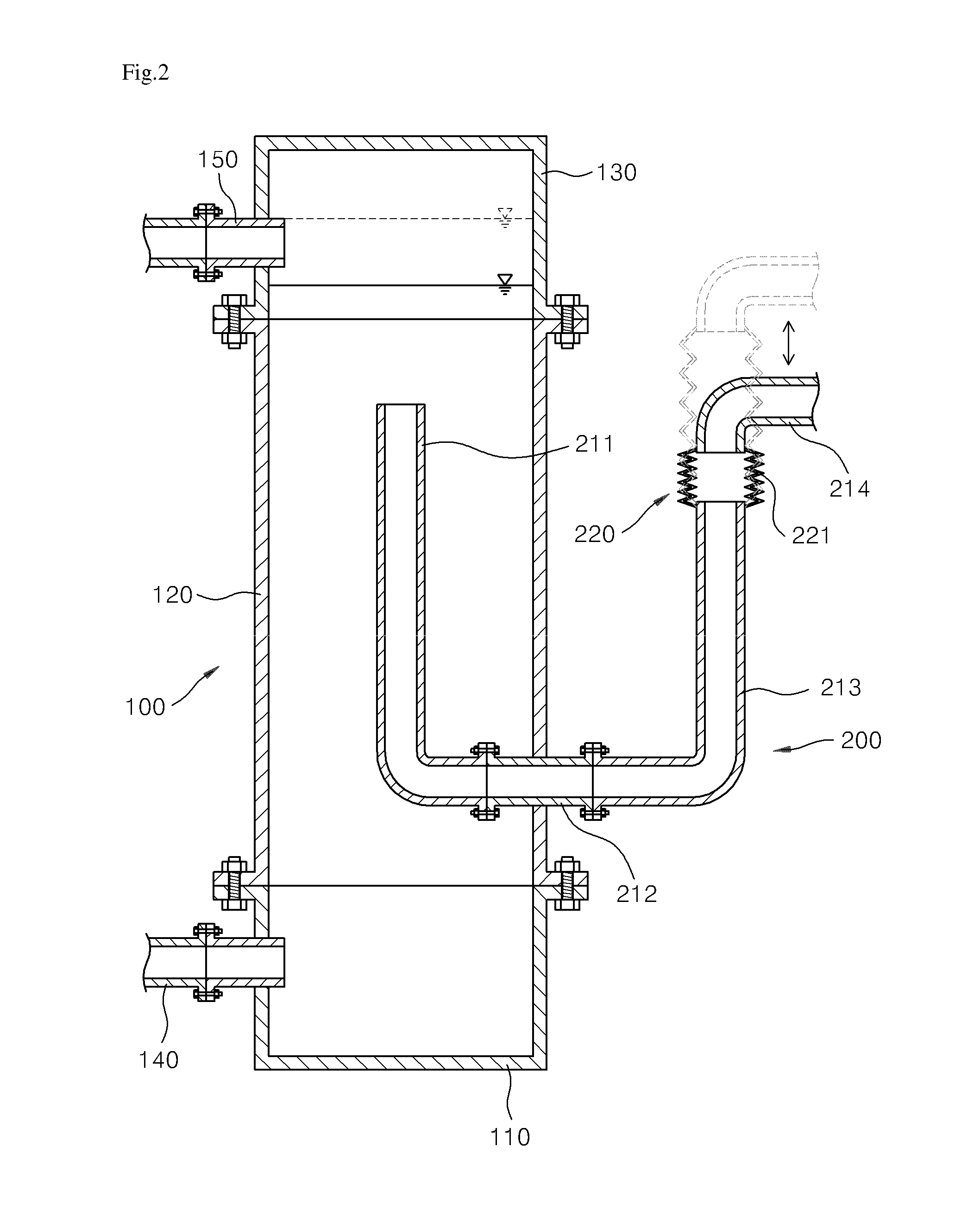 Apparatus for separating and collecting oil spilled in ocean