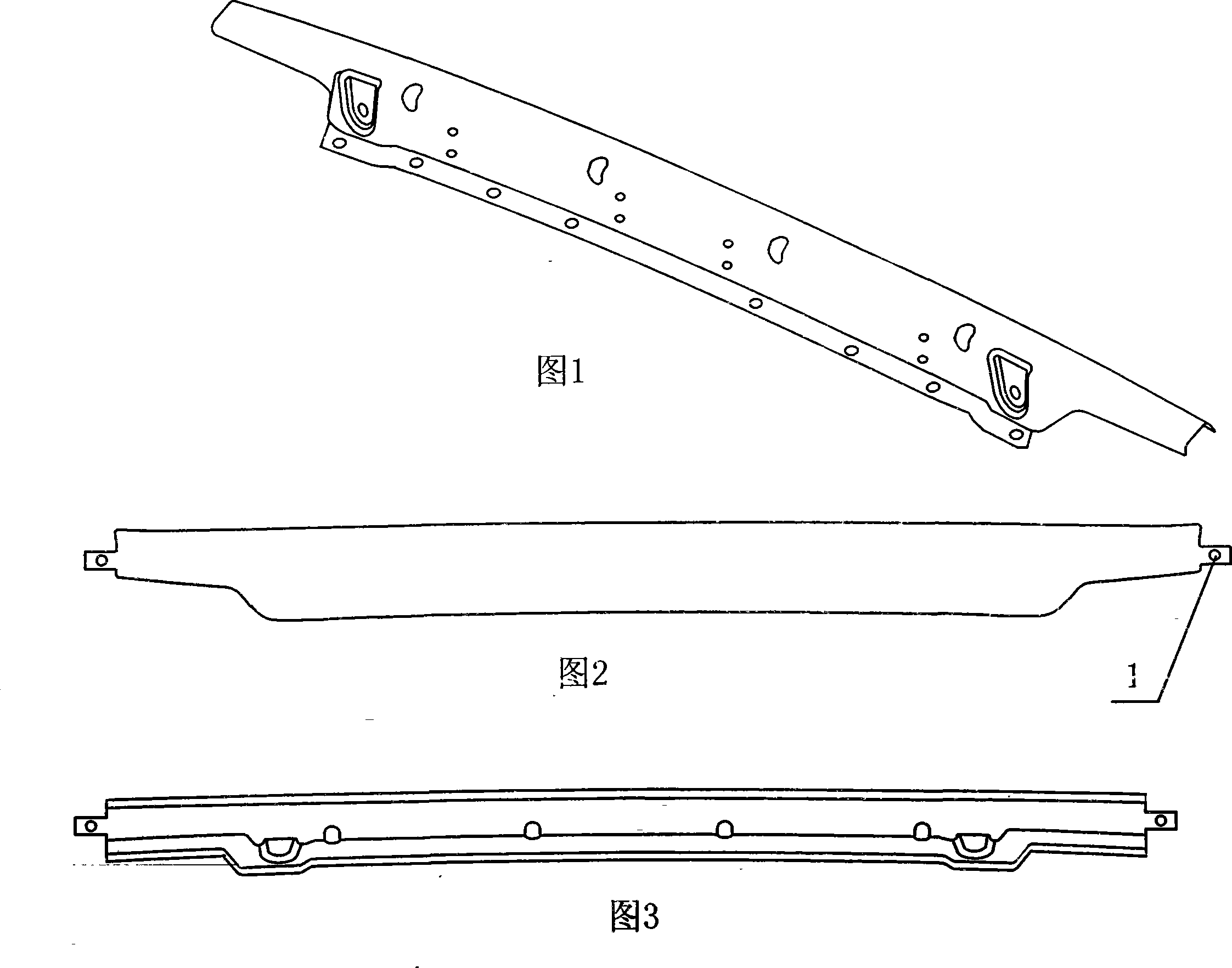 Punching technique for hypogynous metal bumper of heavy-duty car