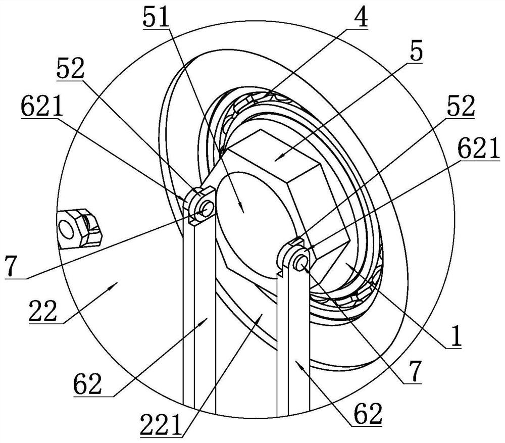 Cable winding roller capable of automatically winding cable