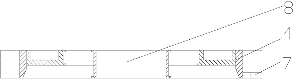 Centrifugal casting mold composite end cover and method for carrying out composite roll centrifugal casting through same