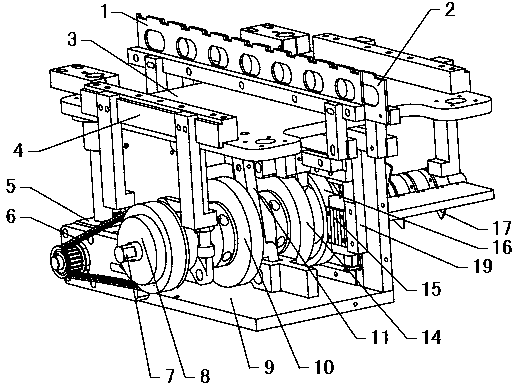 Intermittent linear conveying device