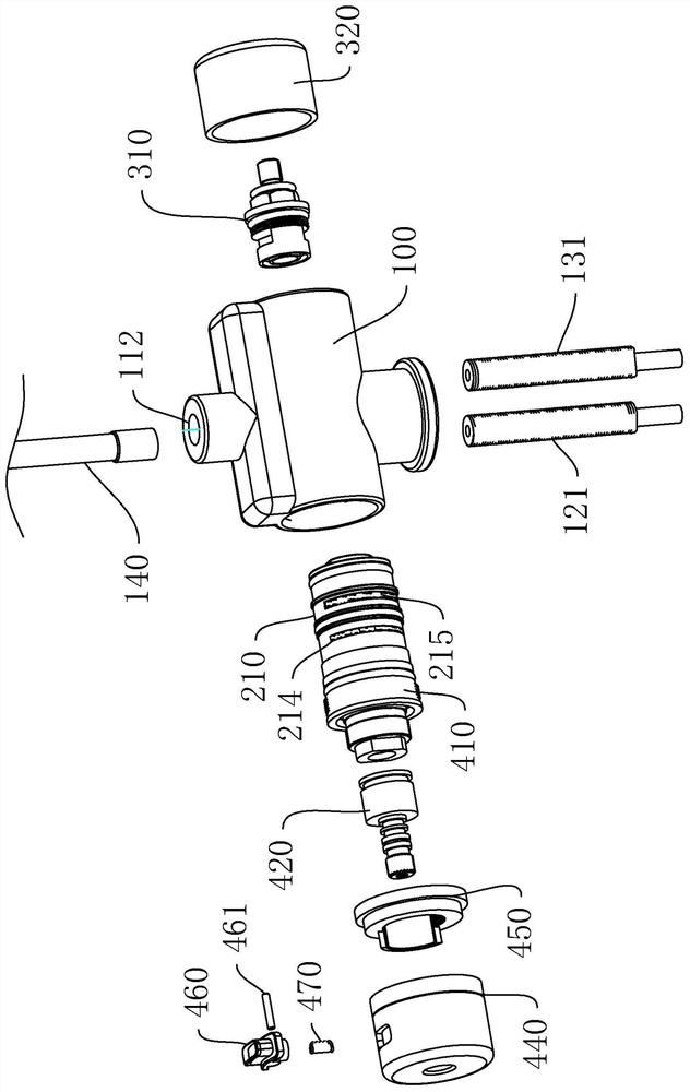 Faucet with automatic temperature adjustment function