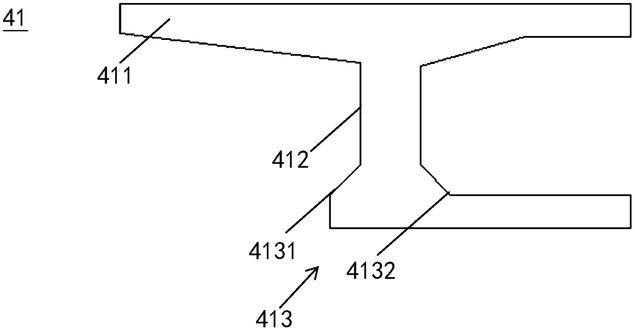 Single-box multi-chamber box girder bridge and a construction method thereof