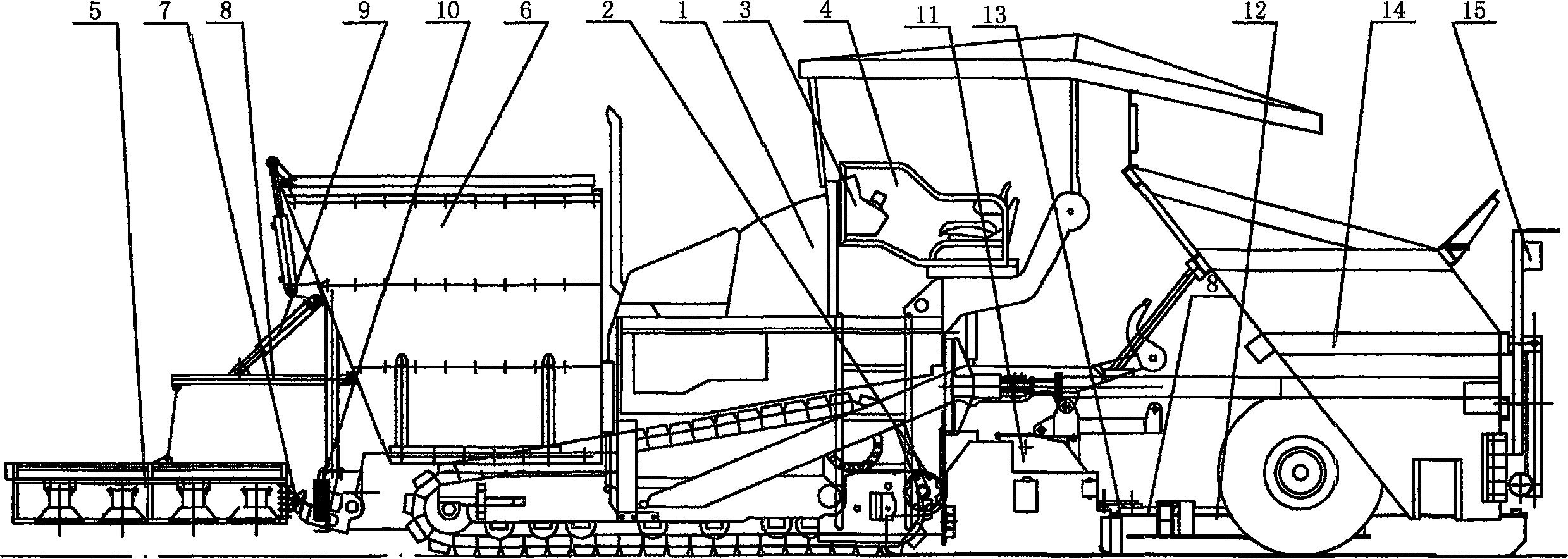 Crawler type spreading machine for rolling core wall of asphalt concrete in hydraulic engineering