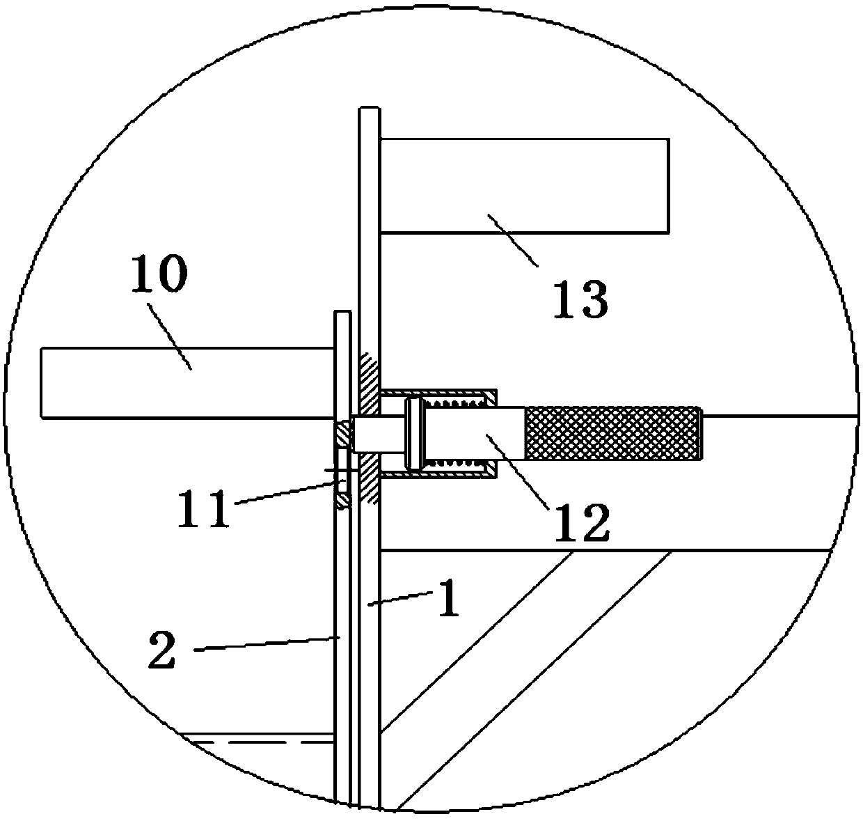 Magnetically-conductive half ring electroplating device