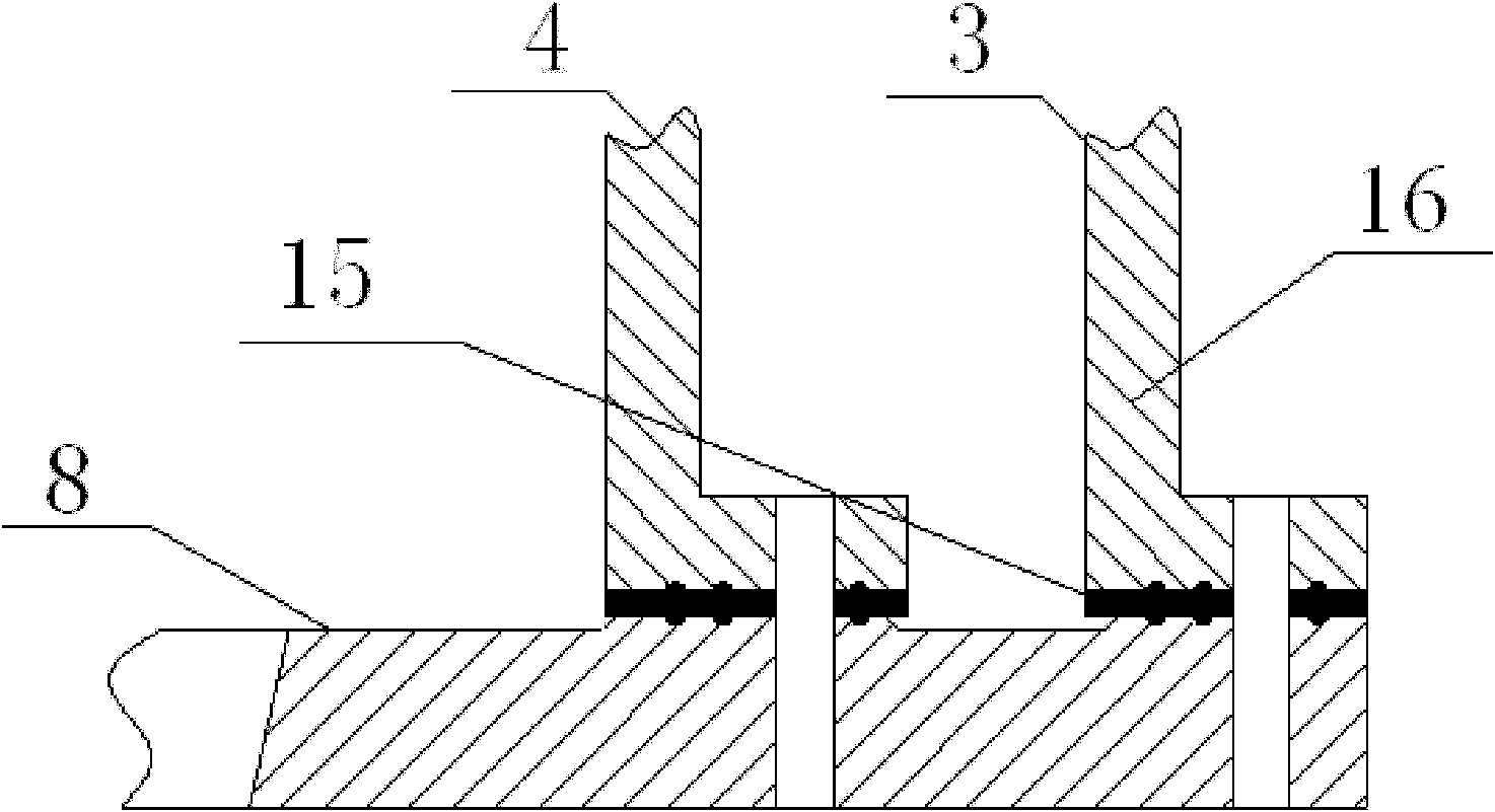 Membrane type photobioreactor for enhancing microalgae culturing