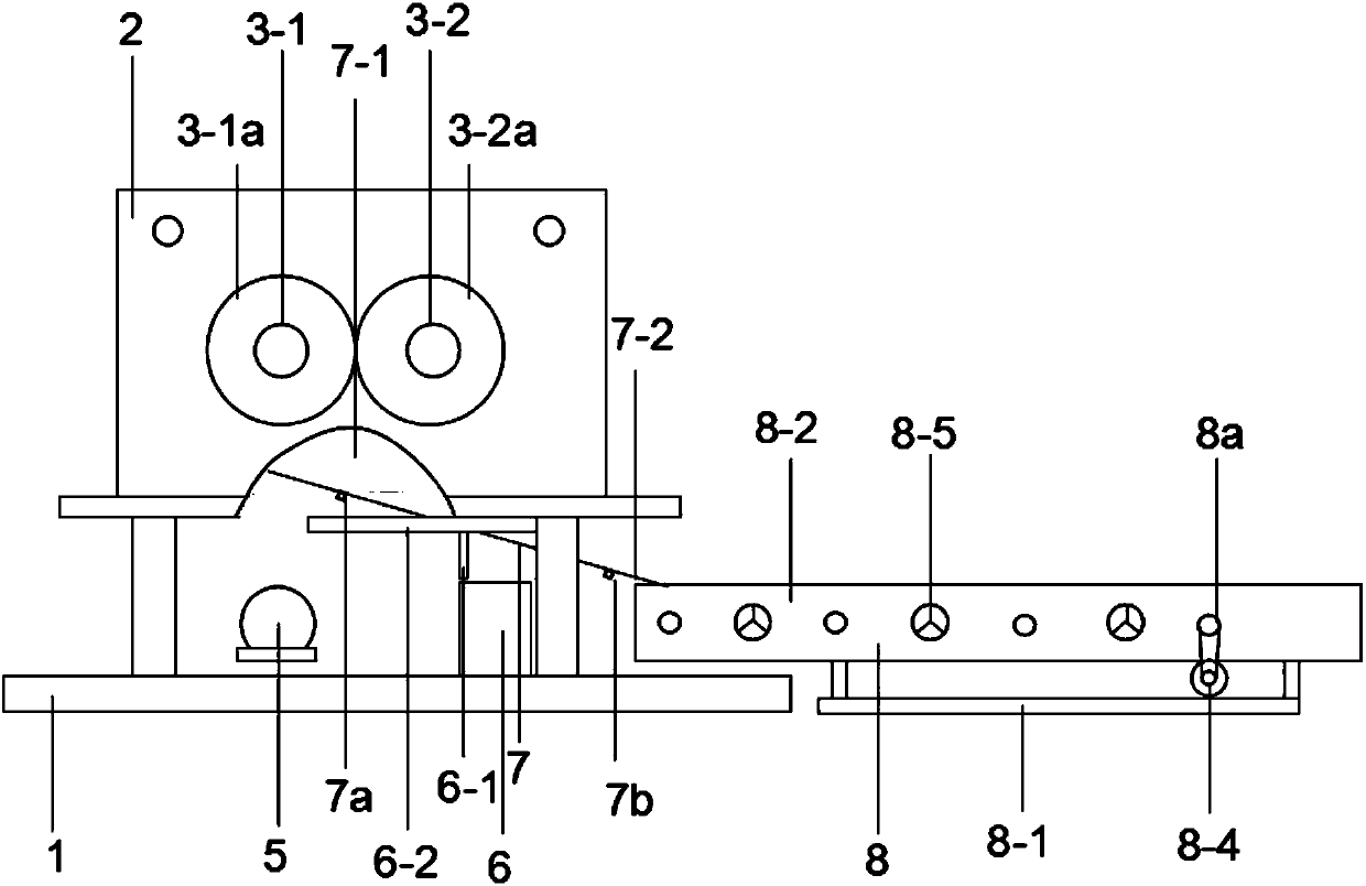 Water drill blank compressing device