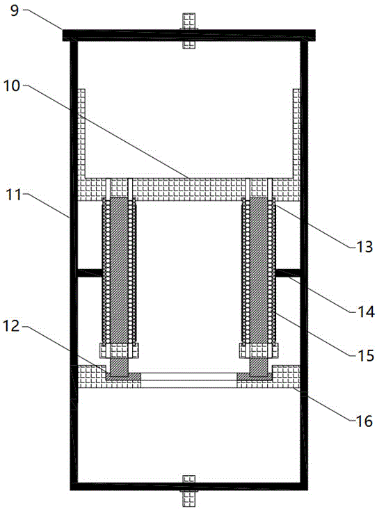 Organic wastewater treatment device and system by utilizing solid adsorbent and low-temperature plasma desorption